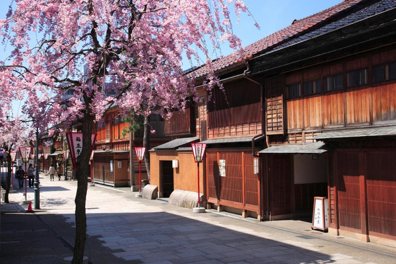 Kanazawa Tokyu Hotel Exterior photo Okage-Bokoen