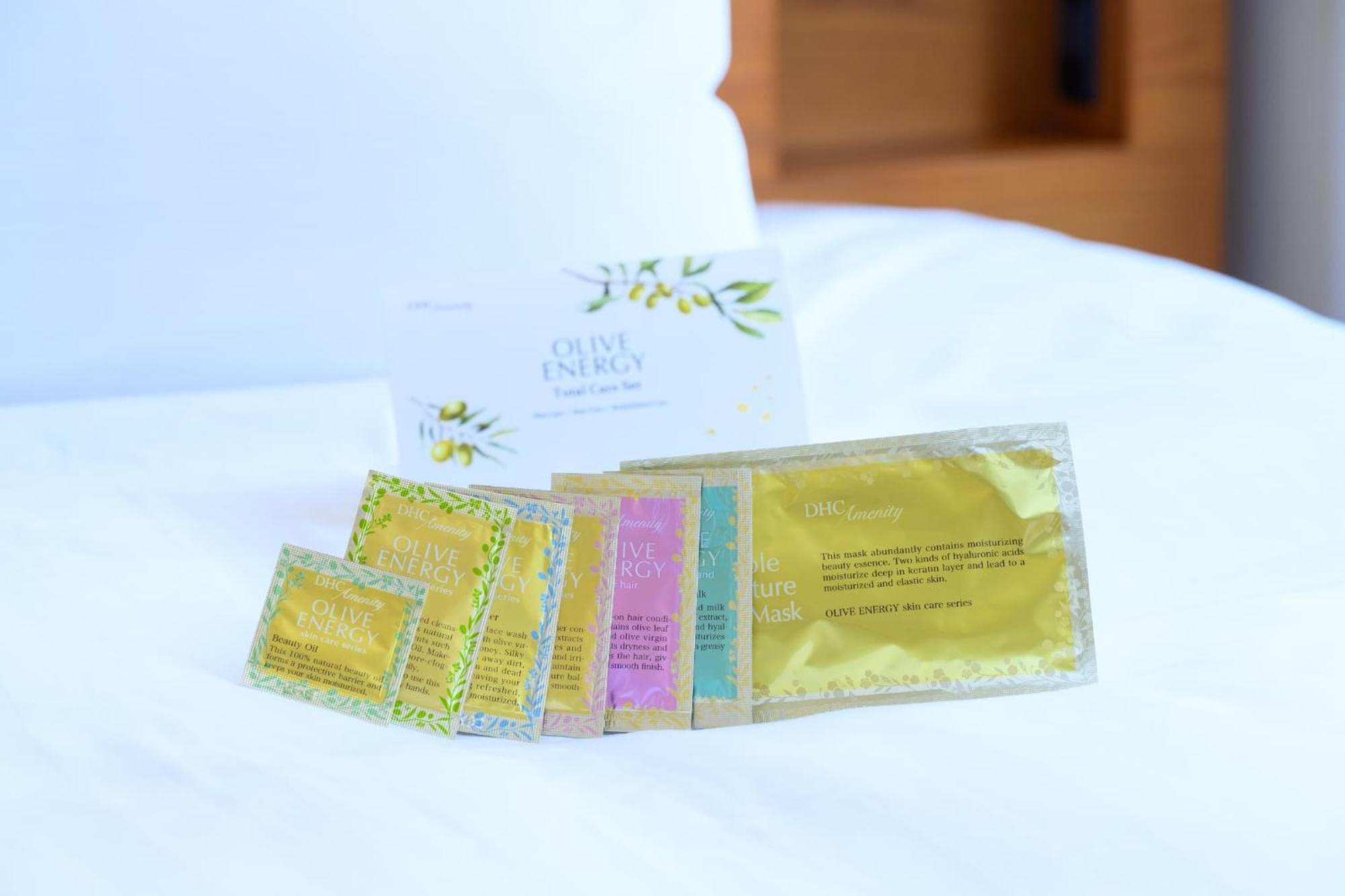 Kanazawa Tokyu Hotel Exterior photo A sample of the product
