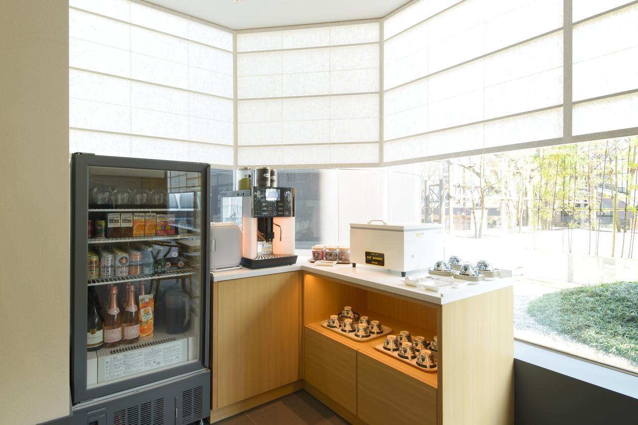 Kanazawa Tokyu Hotel Exterior photo A typical coffee bar
